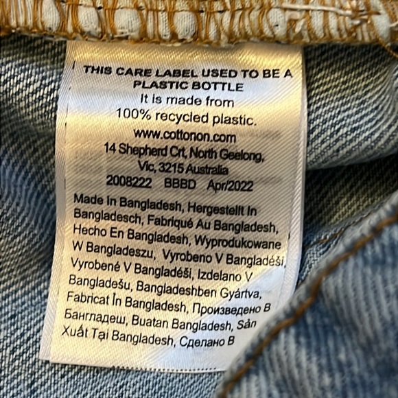 High Rise Tapered Leg Mom Jean Butterfly Print Light Blue Wash Cotton:On Size 8 - Picture 12 of 12